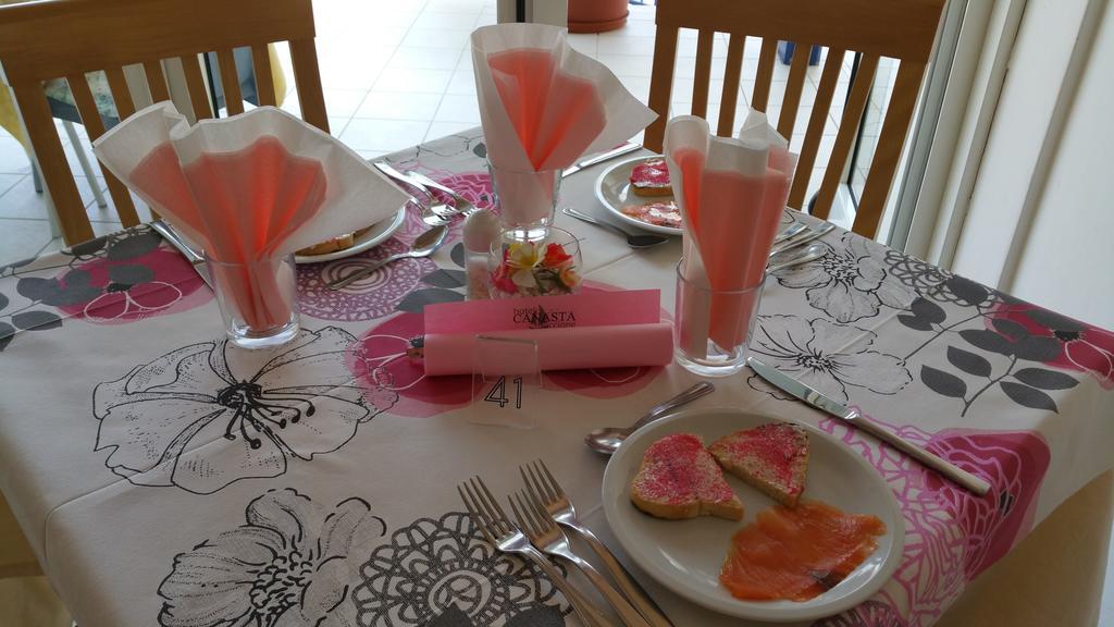 Hotel Canasta Riccione Luaran gambar